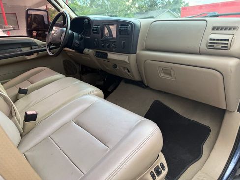 Used 2006 Ford F250 XLT AWD/4WD image 21
