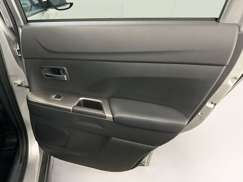 Used 2025 Mitsubishi Outlander Sport SE image 30