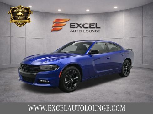 Used 2022 Dodge Charger SXT w/ Blacktop Package AWD/4WD image 1