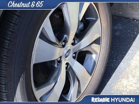 Used 2025 Subaru Ascent Premium AWD/4WD image 24