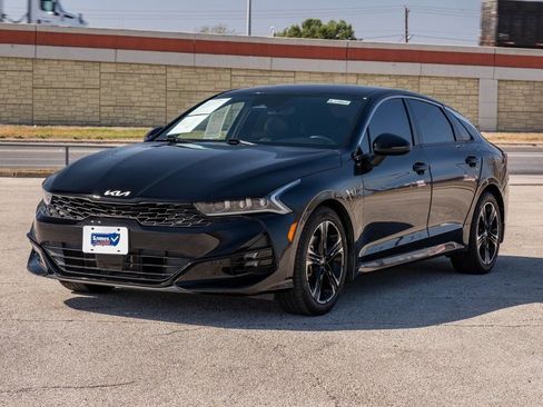 Used 2023 Kia K5 GT-Line w/ GT-Line Premium Package image 3