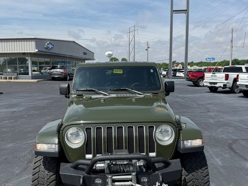 Used 2021 Jeep Wrangler Unlimited Sahara AWD/4WD image 59