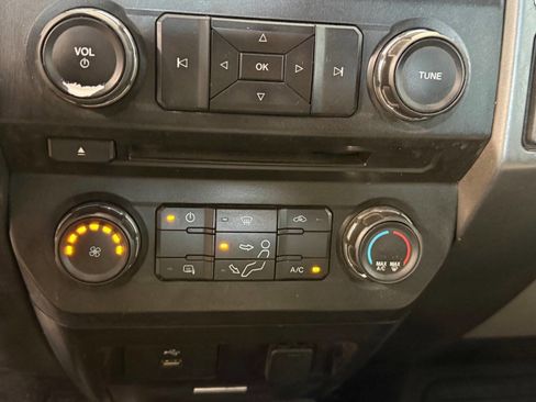 Used 2017 Ford F350 XLT AWD/4WD image 14