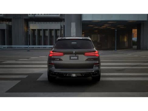 Used 2026 BMW X5 xDrive40i w/ M Sport Package AWD/4WD image 5