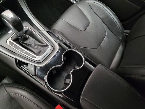 Used 2015 Ford Fusion Titanium image 26