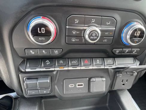 Used 2020 GMC Sierra 1500 SLT w/ SLT Premium Package AWD/4WD image 15