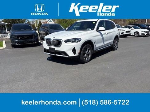 Used 2022 BMW X3 xDrive30i w/ Premium Package AWD/4WD image 1