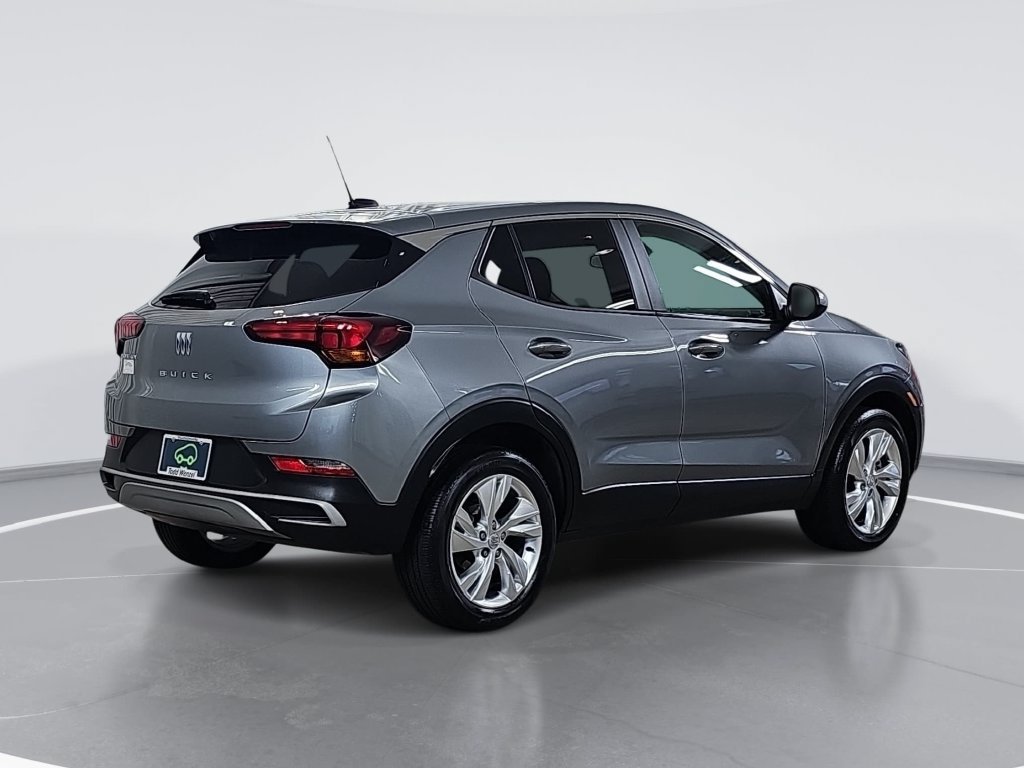 Used 2024 Buick Encore GX Preferred FWD image 3