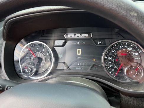 Used 2025 RAM 1500 Warlock AWD/4WD image 17