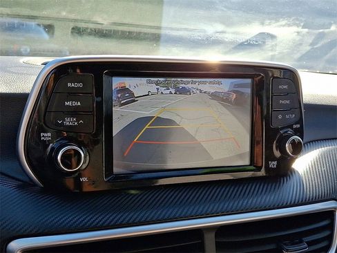 Used 2019 Hyundai Tucson SE image 17
