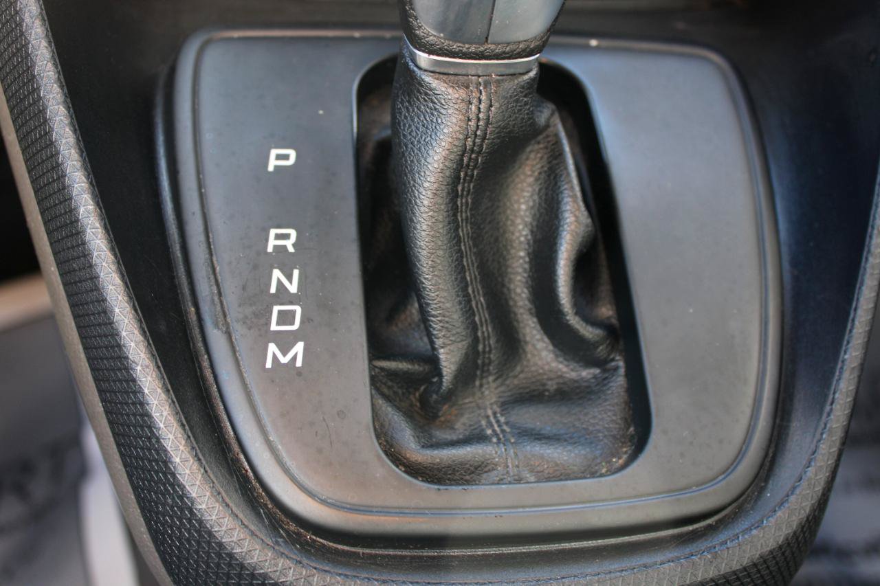 Used 2021 Ford Transit Connect XLT FWD image 27