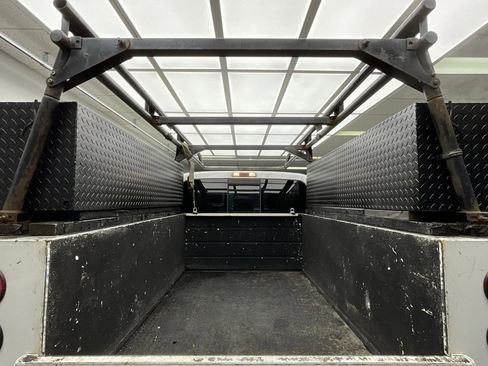 Used 2016 Ford F350 XLT image 25