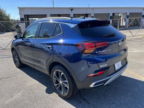 Used 2022 Buick Encore GX Select image 5