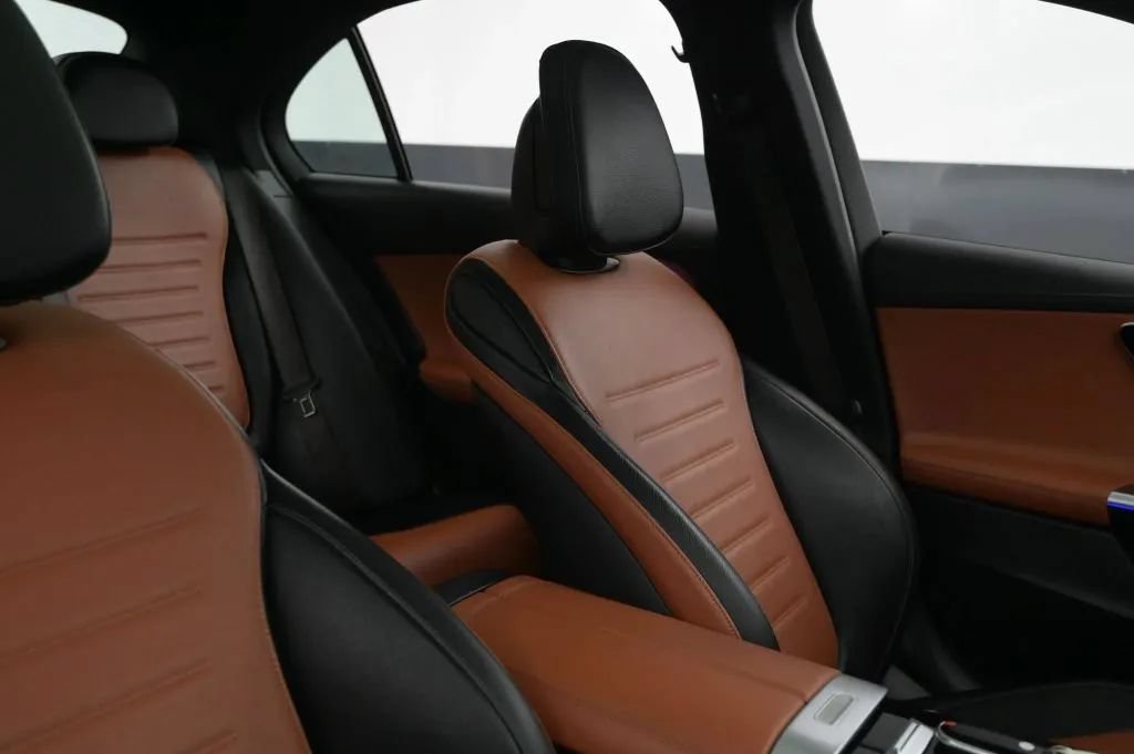 Used 2023 Mercedes-Benz C 43 AMG 4MATIC Sedan image 54