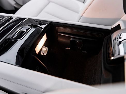 Used 2026 Rolls-Royce Ghost AWD/4WD image 90