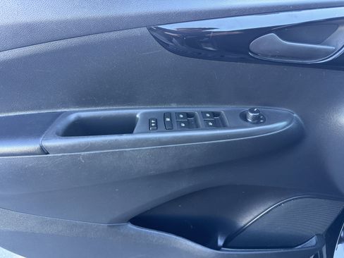 Certified 2021 Chevrolet Spark LT image 10