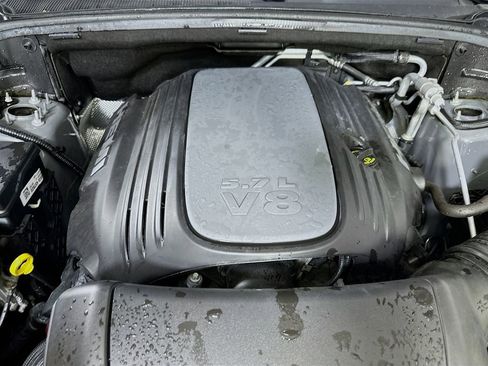 Used 2023 Dodge Durango R/T w/ Hemi Orange Plus Package image 9