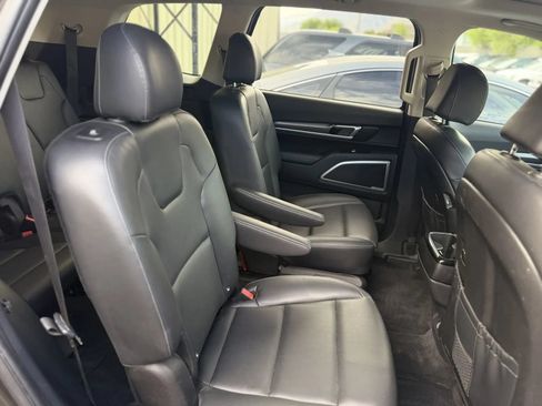 Used 2022 Kia Telluride S AWD/4WD image 20