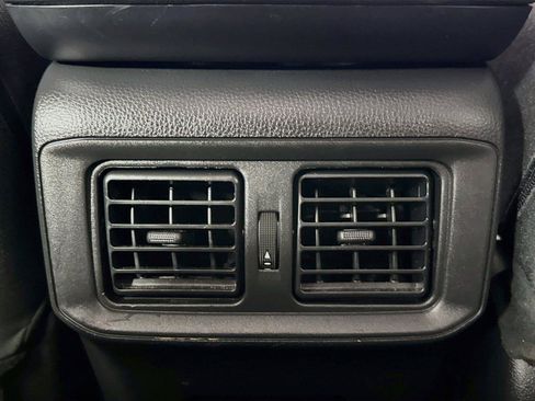 Certified 2023 Toyota RAV4 XLE FWD image 33