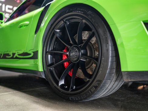 Used 2019 Porsche 911 GT3 RS w/ Weissach Package image 24