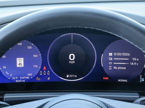 Certified 2025 Porsche Macan 4S Electric image 20