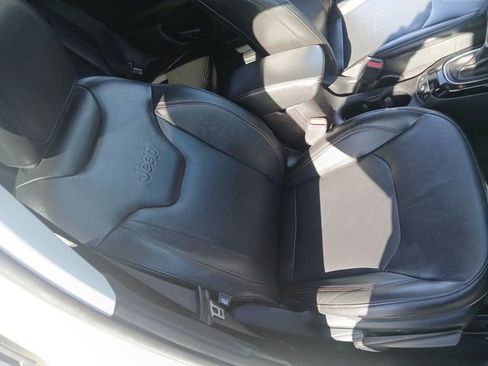 Used 2018 Jeep Compass Limited w/ Navigation Group image 25