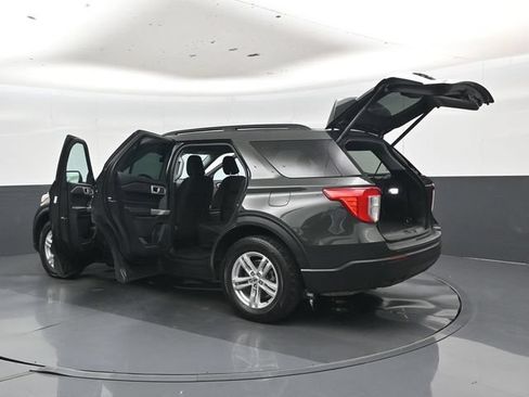 Used 2022 Ford Explorer XLT RWD image 60