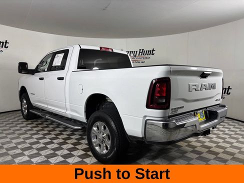 Used 2025 RAM 2500 Big Horn AWD/4WD image 9