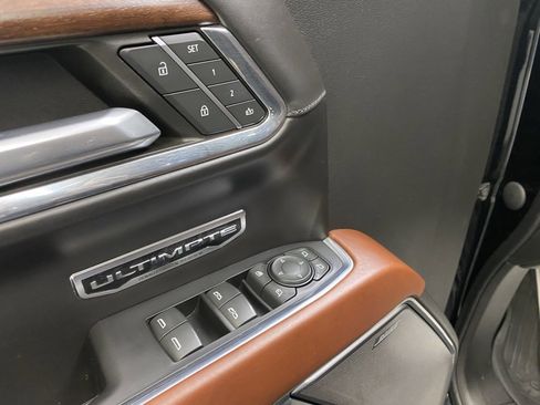 Used 2023 GMC Sierra 1500 Denali Ultimate image 19