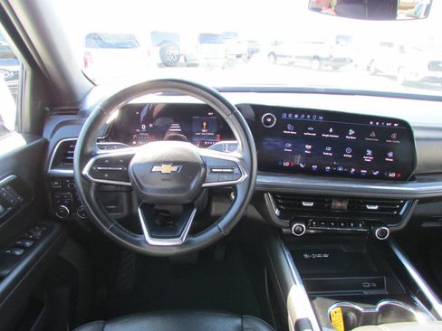 Used 2025 Chevrolet Tahoe LT AWD/4WD image 22