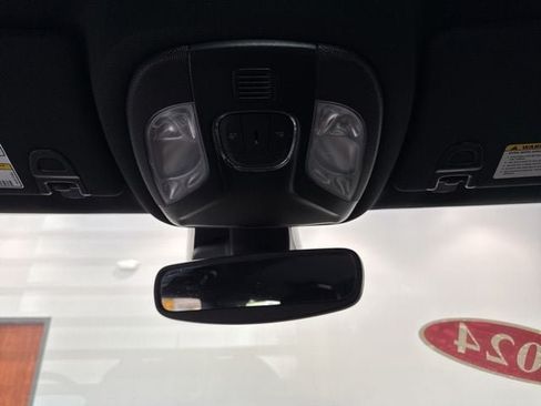 Used 2024 Jeep Compass Trailhawk AWD/4WD image 34