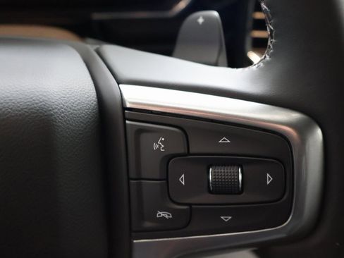 Used 2024 Chevrolet Silverado 1500 LT Trail Boss w/ Convenience Package II image 19