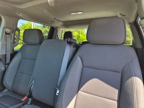 Used 2024 Chevrolet Silverado 1500 LT AWD/4WD image 15