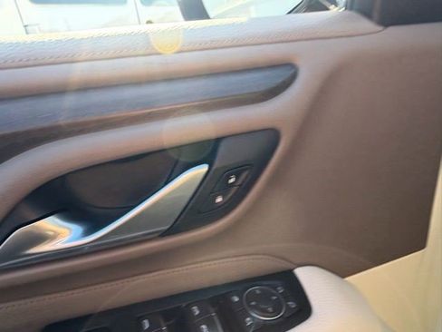 Certified 2022 GMC Yukon XL Denali image 23