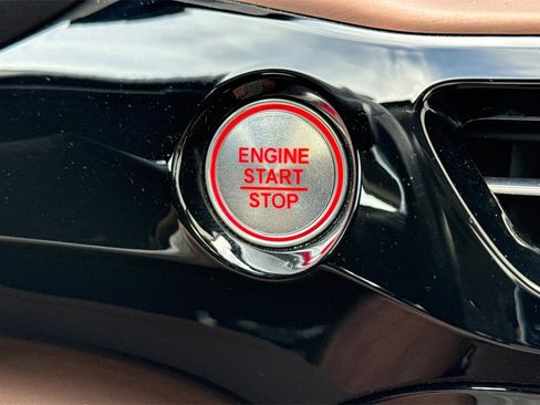 Certified 2023 Acura MDX SH-AWD w/ Technology Package image 30