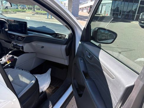 Used 2023 Ford Escape Active w/ Tech Pack #1 FWD image 30