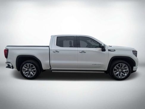 Used 2024 GMC Sierra 1500 Denali w/ Denali Reserve Package AWD/4WD image 2