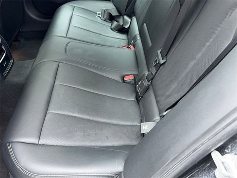 Used 2024 BMW 330i Sedan image 42