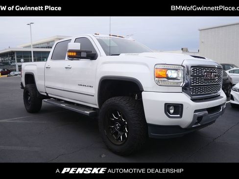 Used 2018 GMC Sierra 2500 Denali w/ Duramax Plus Package image 1