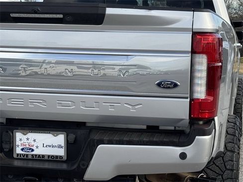 Used 2018 Ford F250 Platinum w/ Platinum Ultimate Package image 7