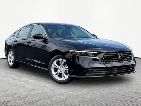 New 2026 Honda Accord LX image 3