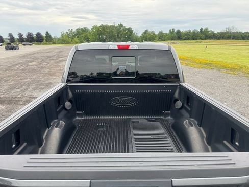 Used 2020 Ford F150 XLT w/ Equipment Group 302A Luxury AWD/4WD image 19