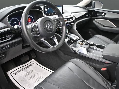 Certified 2024 Acura MDX SH-AWD w/ Technology Package image 2