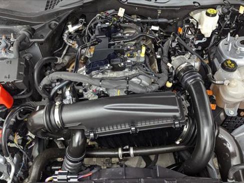 Used 2024 Ford Mustang Coupe image 27