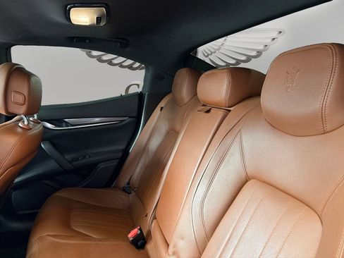 Used 2018 Maserati Ghibli image 13