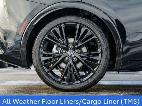 New 2026 Toyota Prius AWD image 9