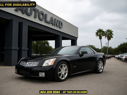 Used 2005 Cadillac XLR RWD image 1