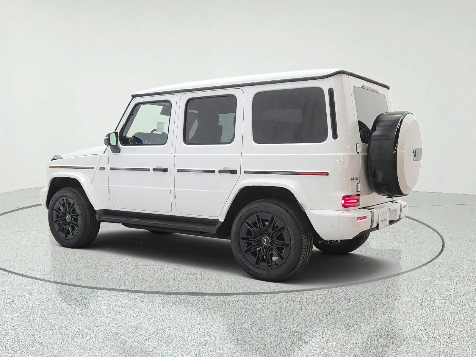 New 2027 Mercedes-Benz G 580 e image 7
