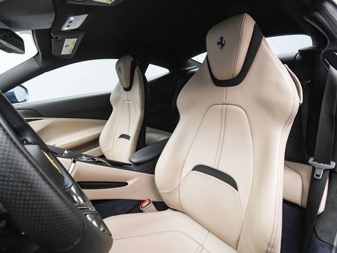 Certified 2022 Ferrari Roma image 59