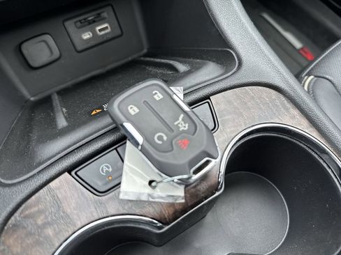 Certified 2023 GMC Acadia Denali w/ Denali Ultimate Package image 35